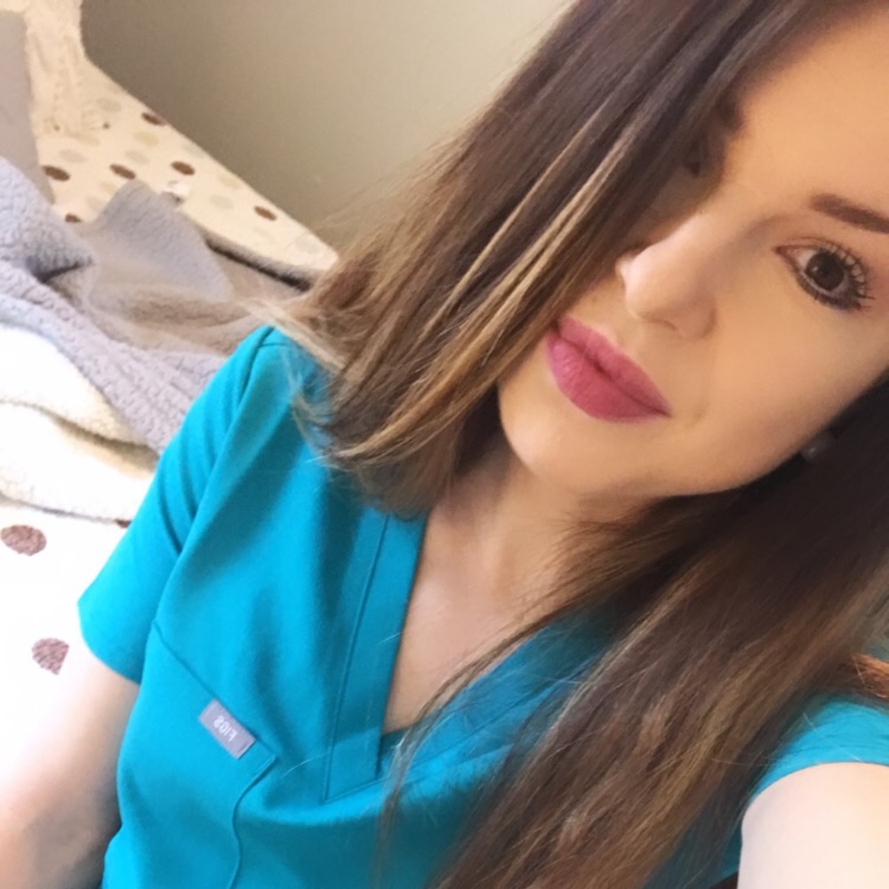 Meet your Posher, Brielle